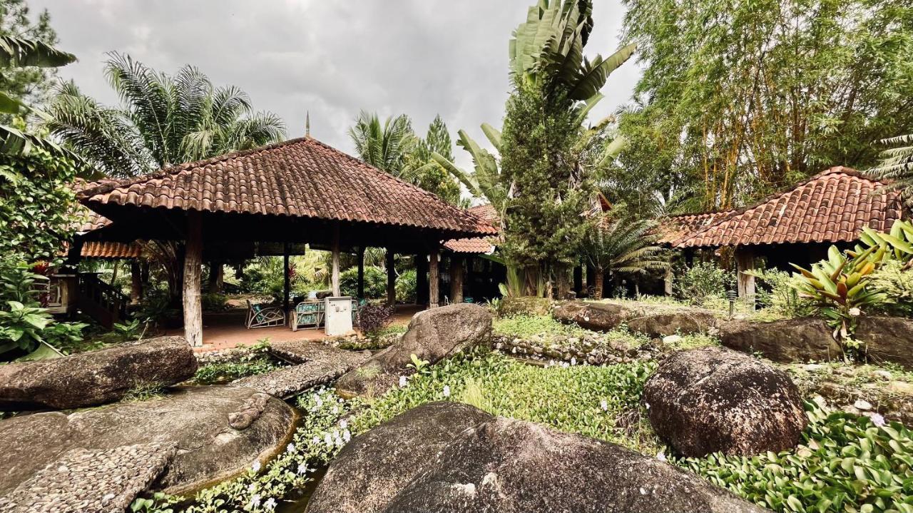 Sahom Valley Resort - Agro & Eco Park Kampar Exterior photo